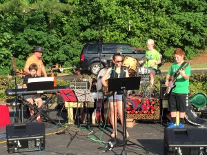 Meltdown performing for the Vanderlyn Spirit Night at the Village Burger.